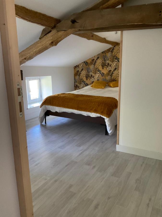 Ravissant Appartement Dans Cadre Verdoyant Marchampt Exteriér fotografie