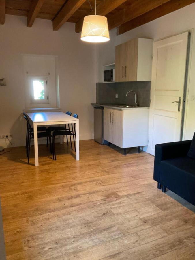 Ravissant Appartement Dans Cadre Verdoyant Marchampt Exteriér fotografie